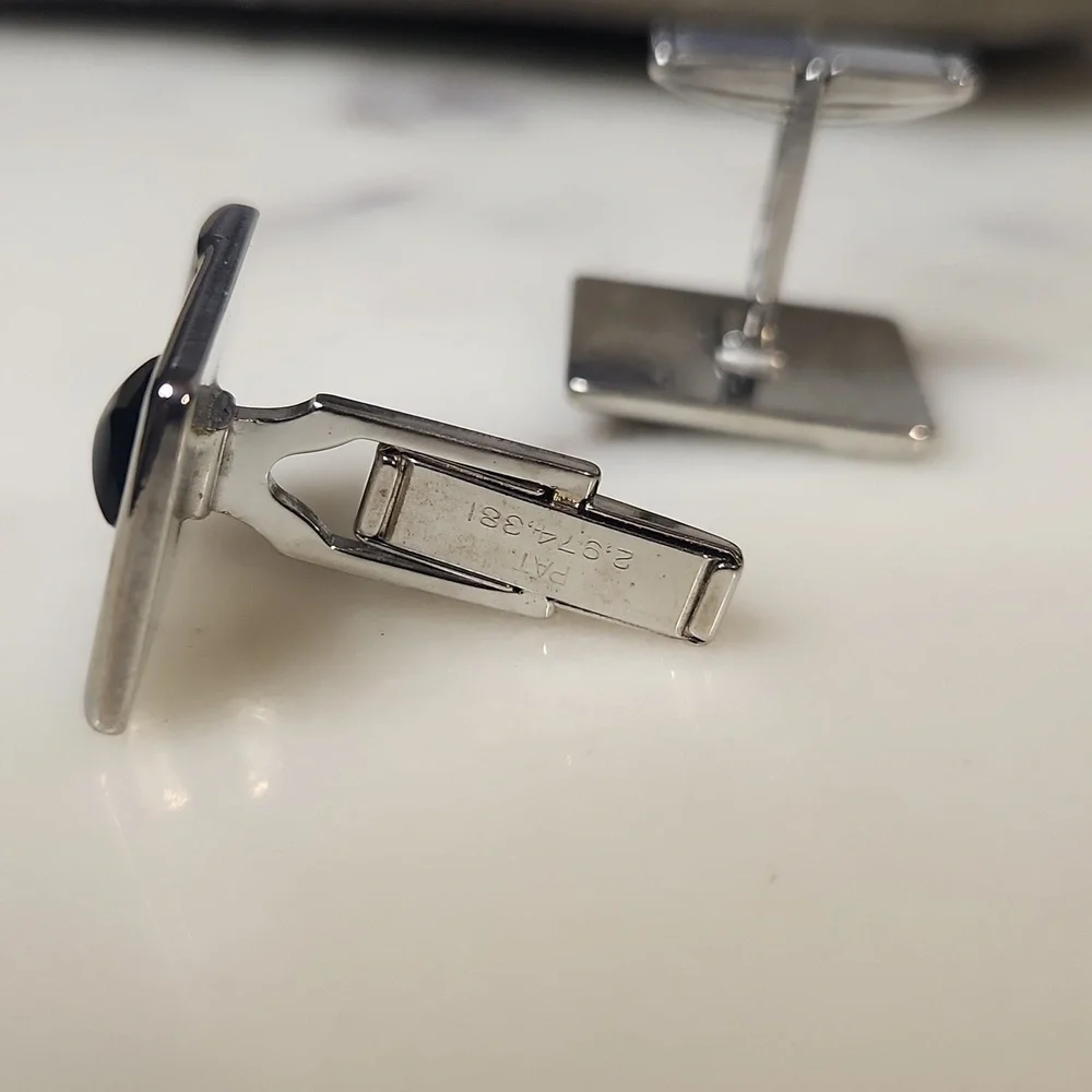 Vintage | Silver and Black Men's Cufflinks